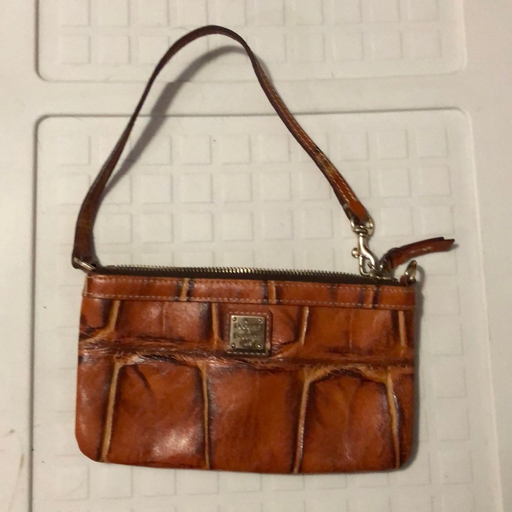 Dooney & Bourke leather wristlet